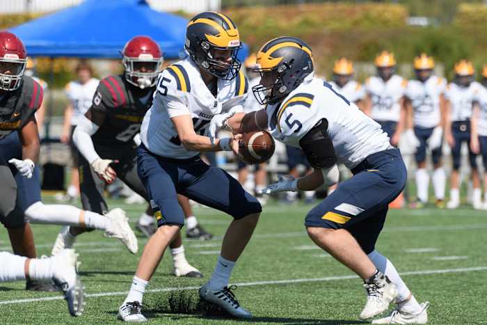 Central Catholic Oregon vs Bellevue Washington football September 2 2023 Ken Waz 14